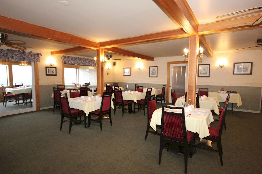 Tara Manor Inn St. Andrews By The Sea エクステリア 写真