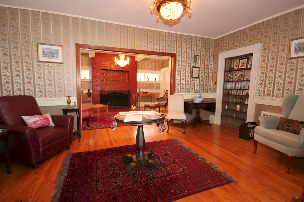 Tara Manor Inn St. Andrews By The Sea エクステリア 写真