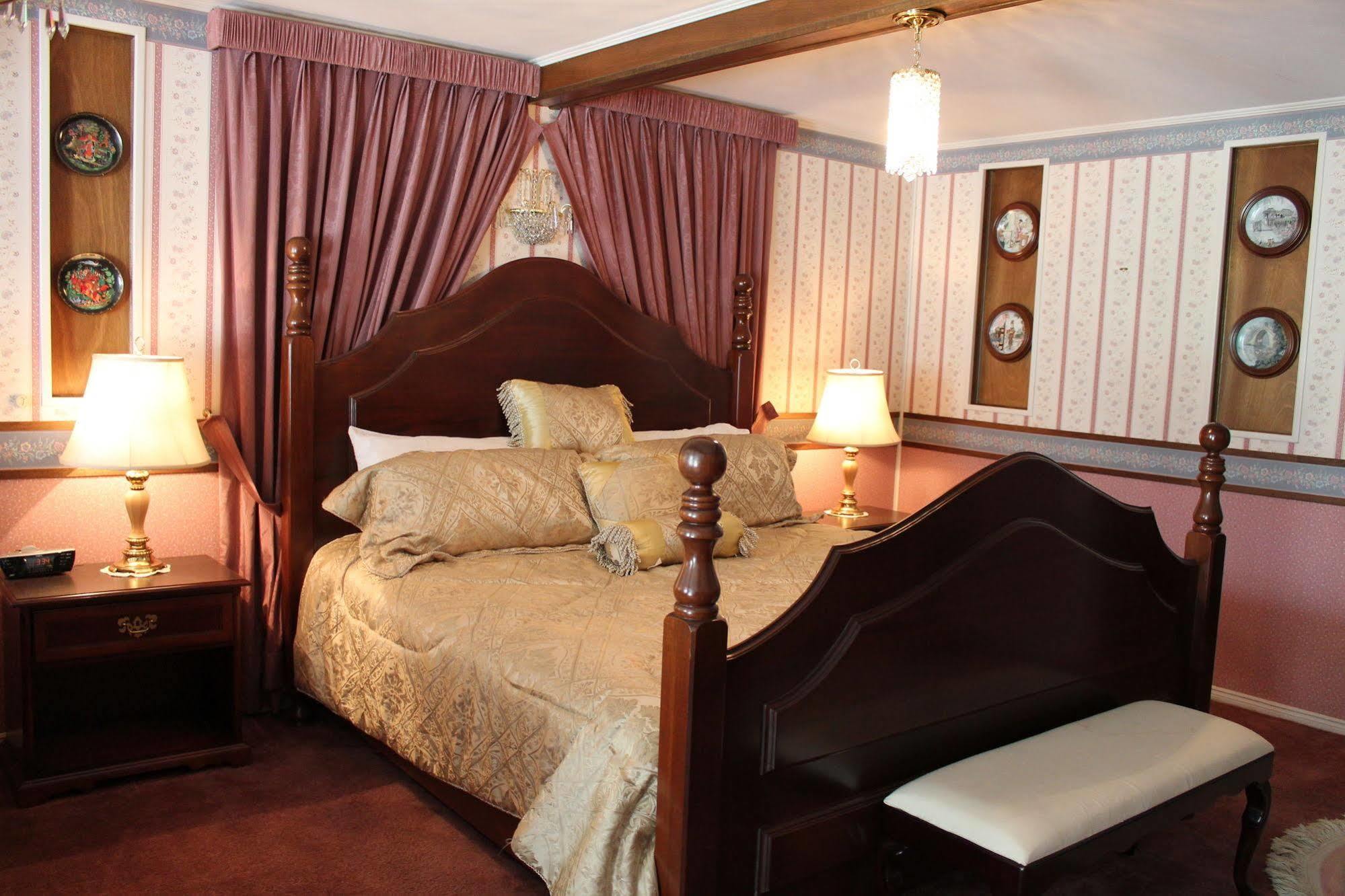 Tara Manor Inn St. Andrews By The Sea エクステリア 写真